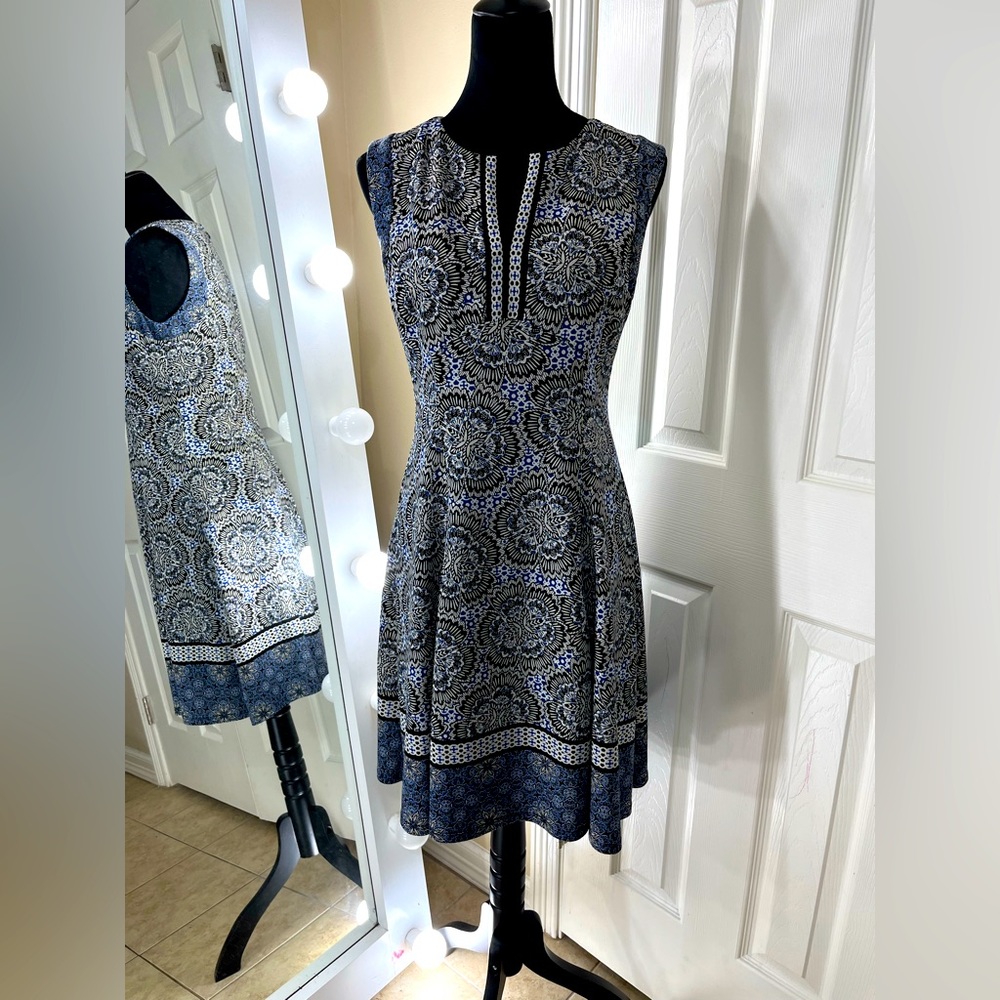 Maggy L. Women’s sleeveless dress 6